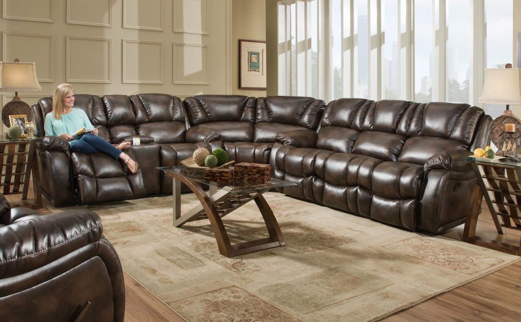 145_20_sectional_room_1.jpg